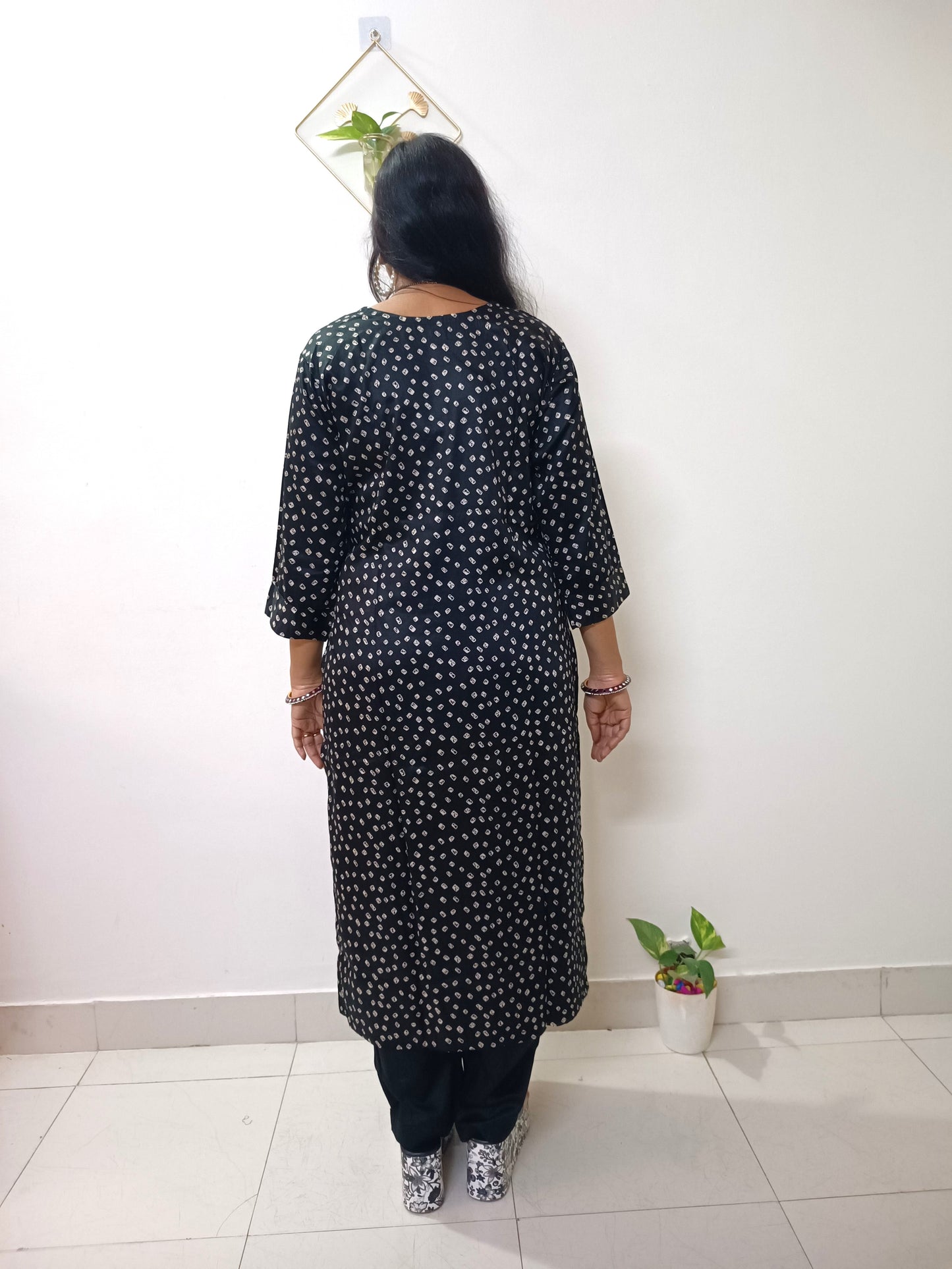 Gaji Silk Bandhani Print Kurti pant Pair
