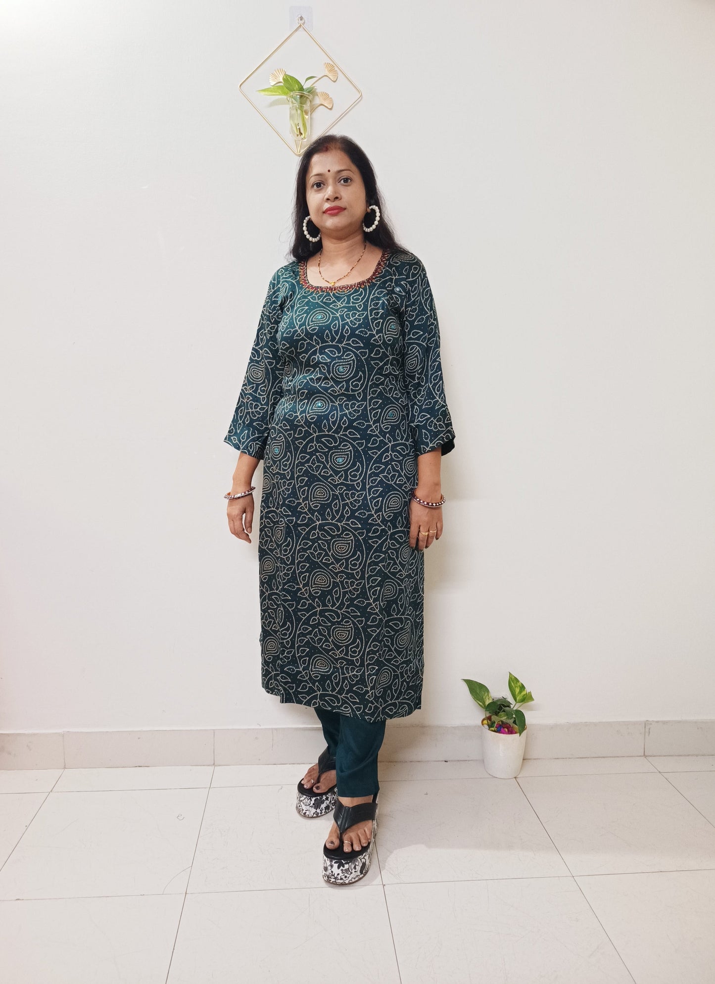 Gaji Silk Bandhani Print Kurti pant Pair