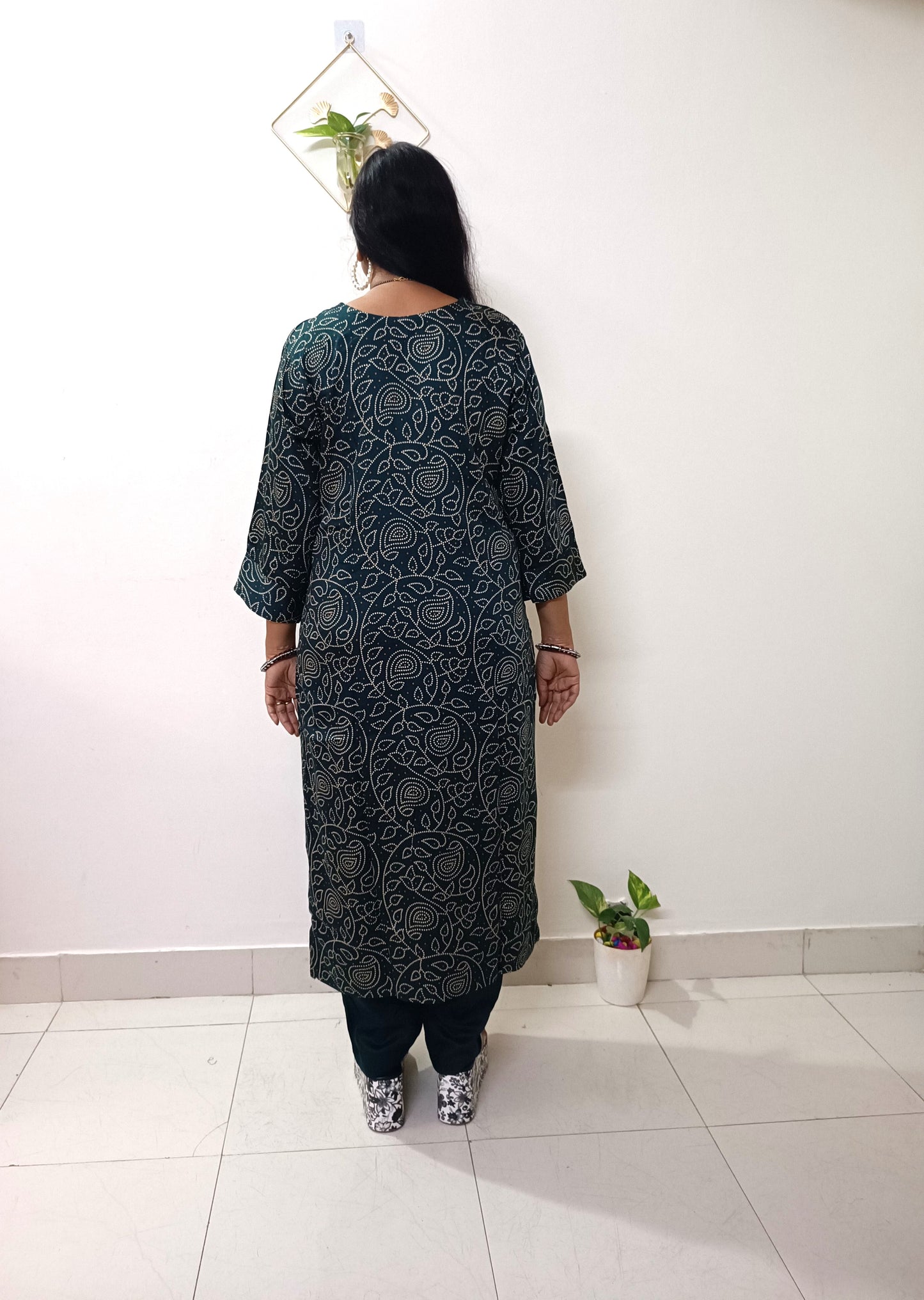 Gaji Silk Bandhani Print Kurti pant Pair
