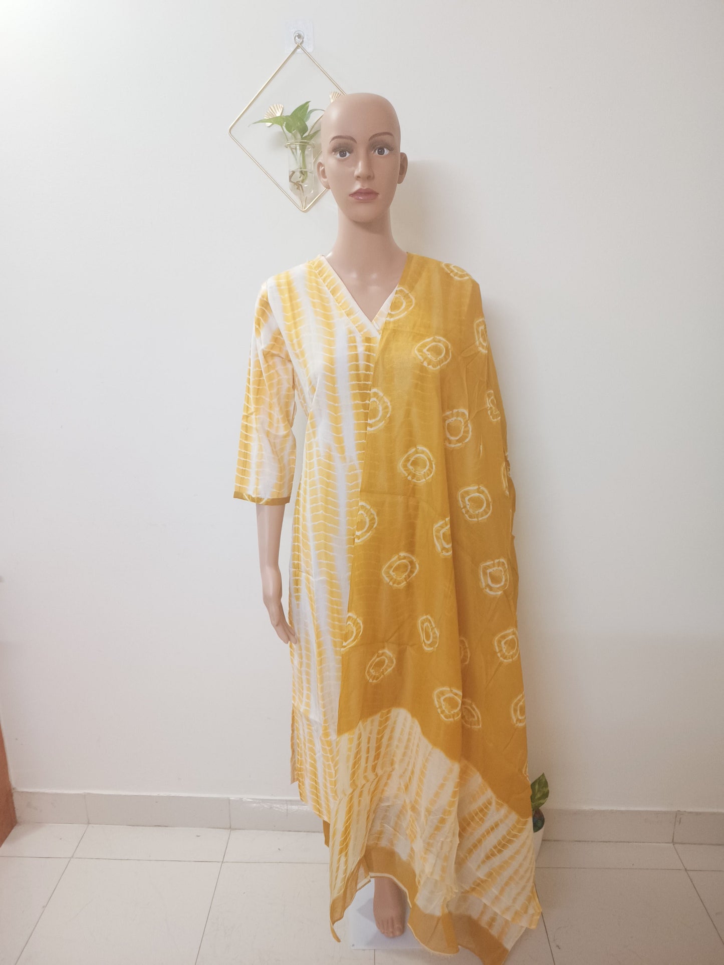 V-Neck Shibori Straight Kurta Palazzos with Dupatta