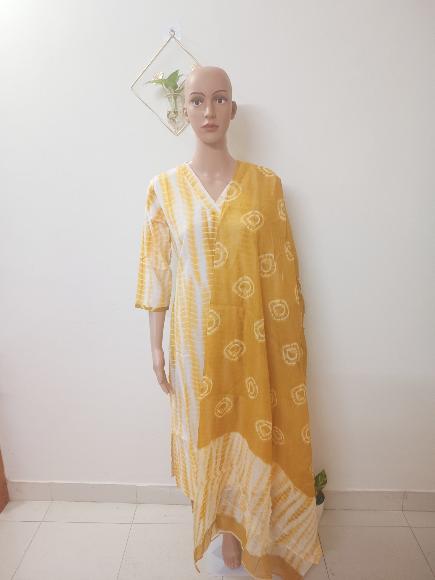 V-Neck Shibori Straight Kurta Palazzos with Dupatta