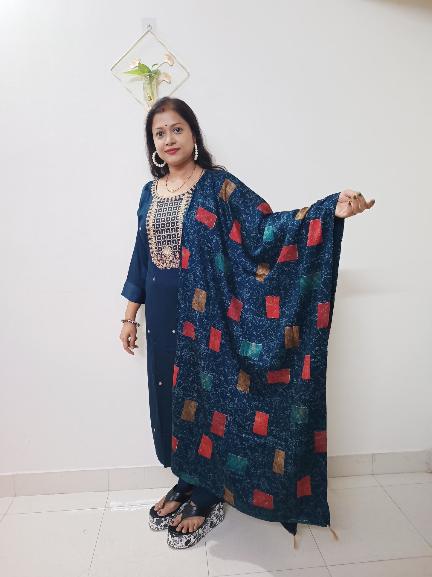 Gaji Silk Kurti pant Dupatta Pair