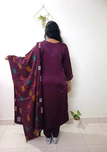 Gaji Silk Kurti pant Dupatta Pair