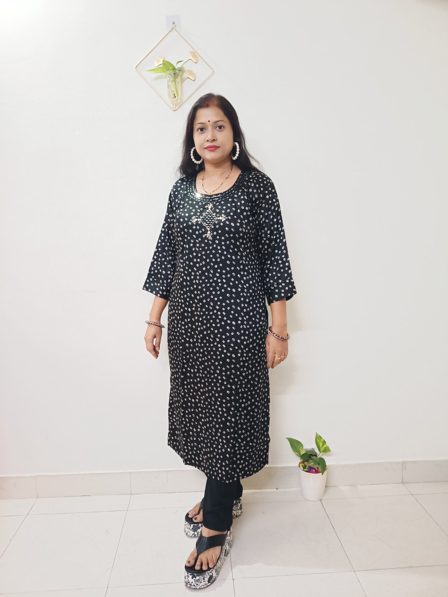 Gaji Silk Bandhani Print Kurti pant Pair