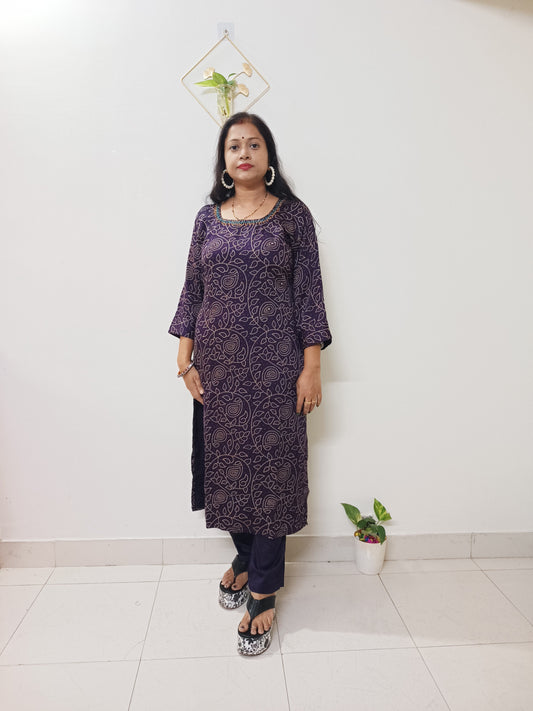 Gaji Silk Bandhani Print Kurti pant Pair