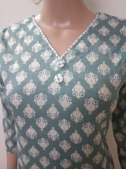 Aqua Blue V-Neck Straight Kurta with Pant