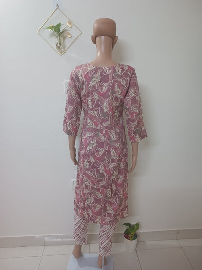 Purple Round Neck Straight Kurta with Pant
