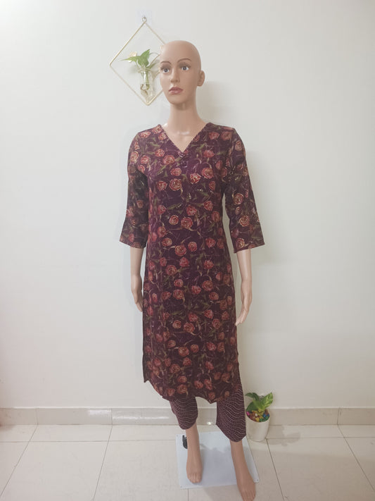 Purple V-Neck Straight Kurta with Pant