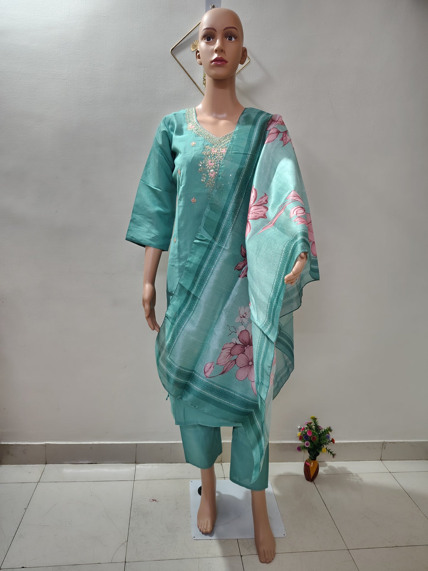 Sea Green Embroidered Suit Set with Floral Organza Dupatta for Women