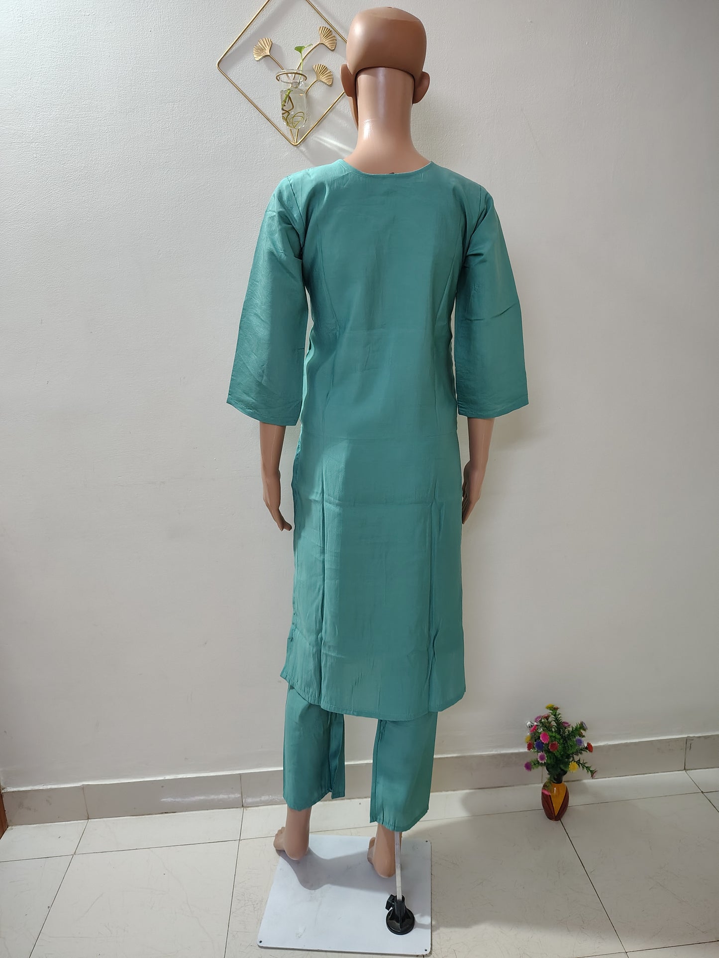 Sea Green Embroidered Suit Set with Floral Organza Dupatta for Women