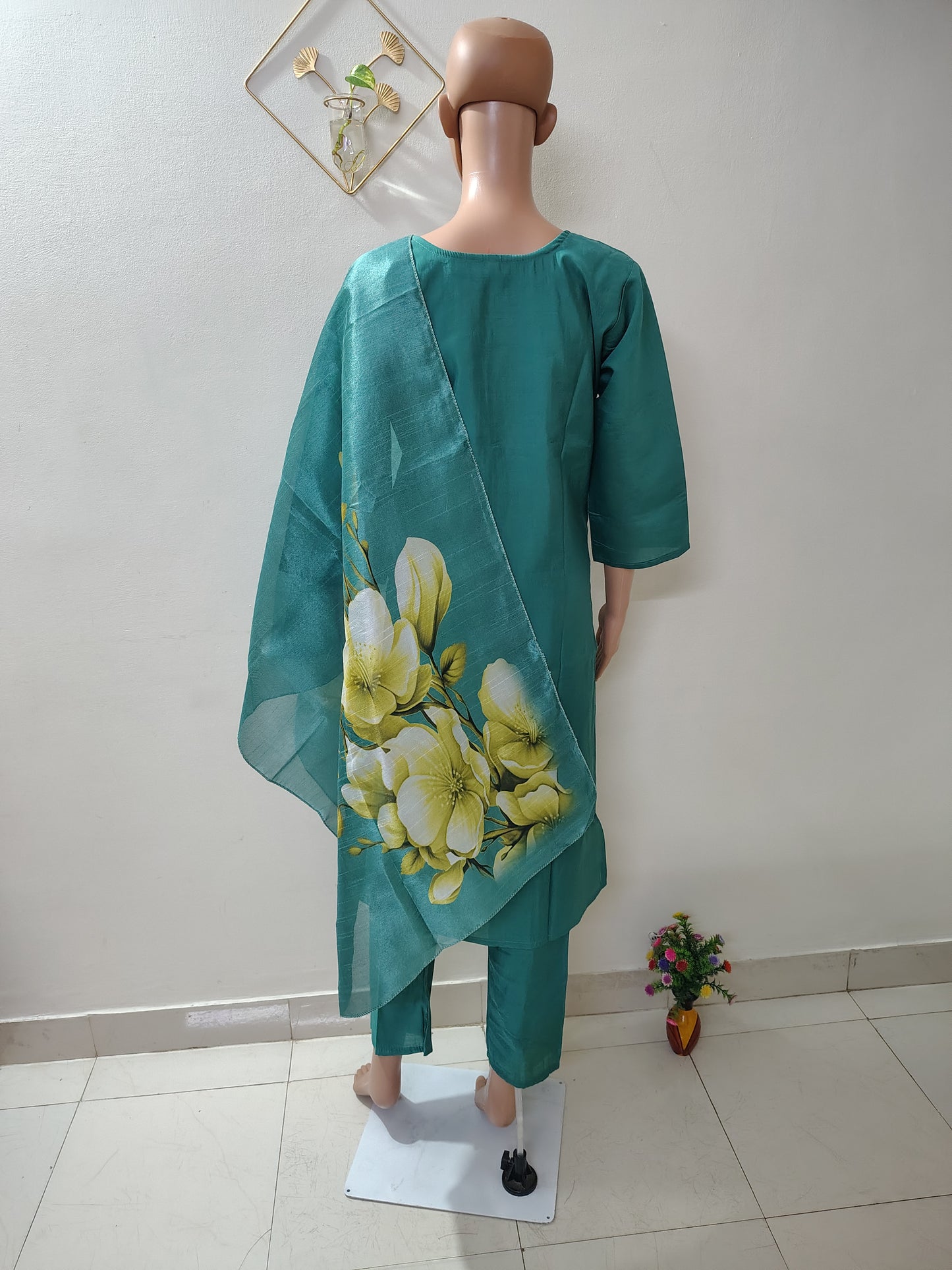 Teal Green Embroidered Suit Set with Floral Organza Dupatta for Women