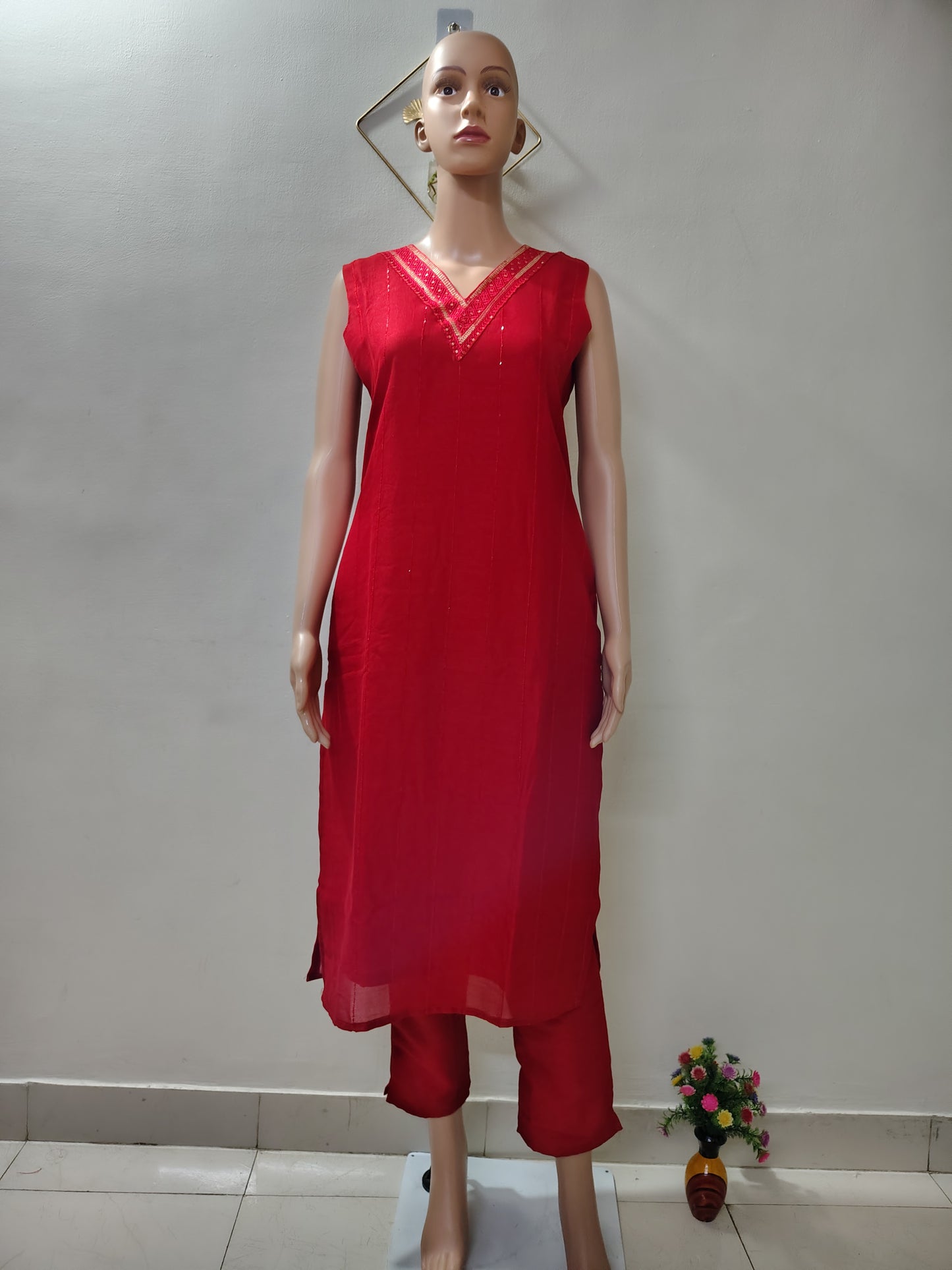 Elegant Red Roman Silk Ethnic Kurta Set for Women – Party Wear & Festive Collection