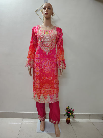 PURE CHINNON STRAIGHT  SUIT