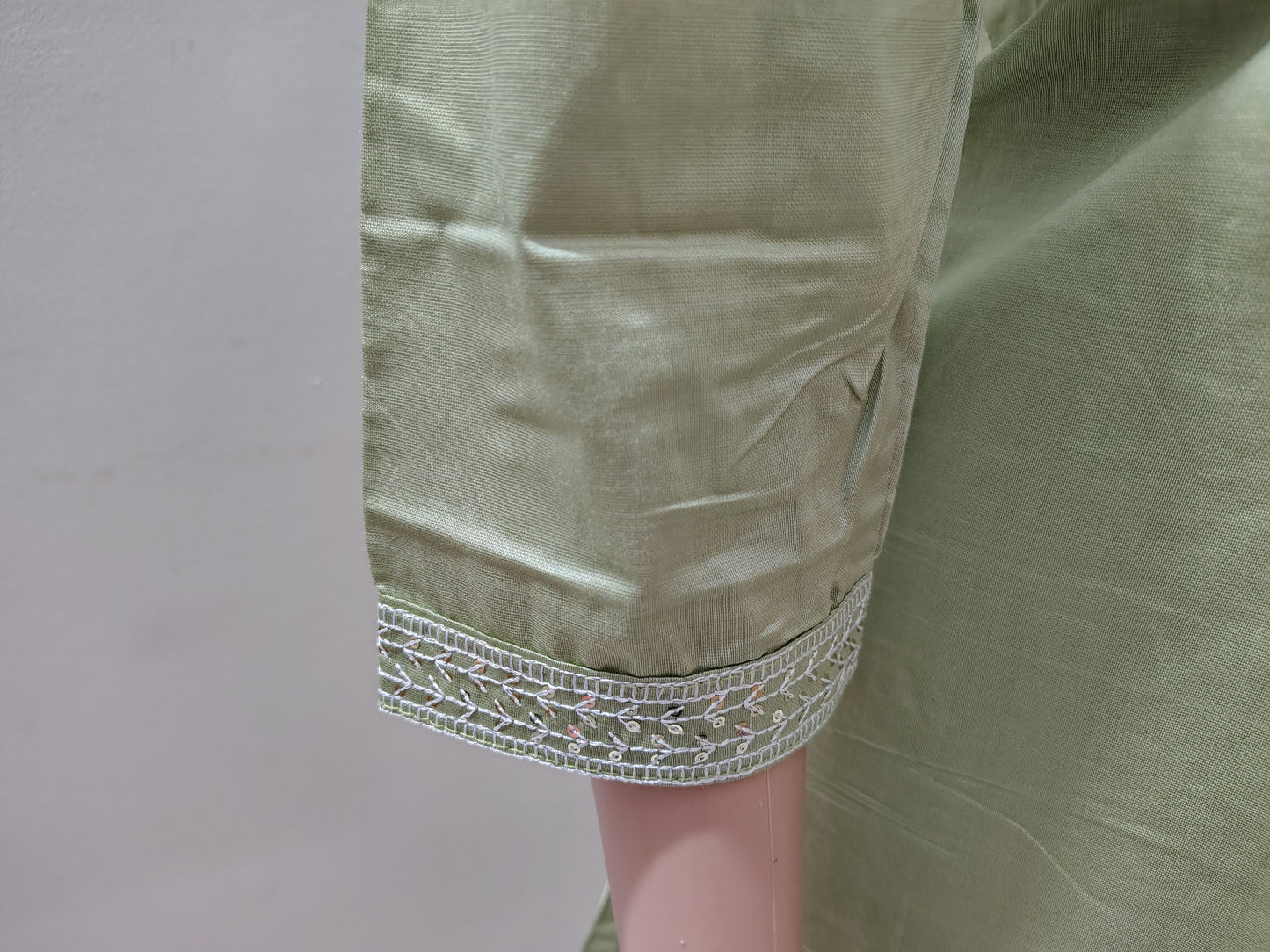 Green Silk Blend Embroidered Co-Ord Set – Premium Ethnic Wear for Women