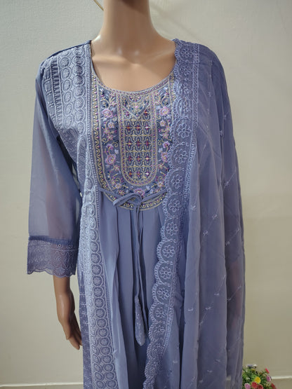 Ivory Georgette Embroidered Kurta Set with Thread Work Neck Design & Dupatta for Women