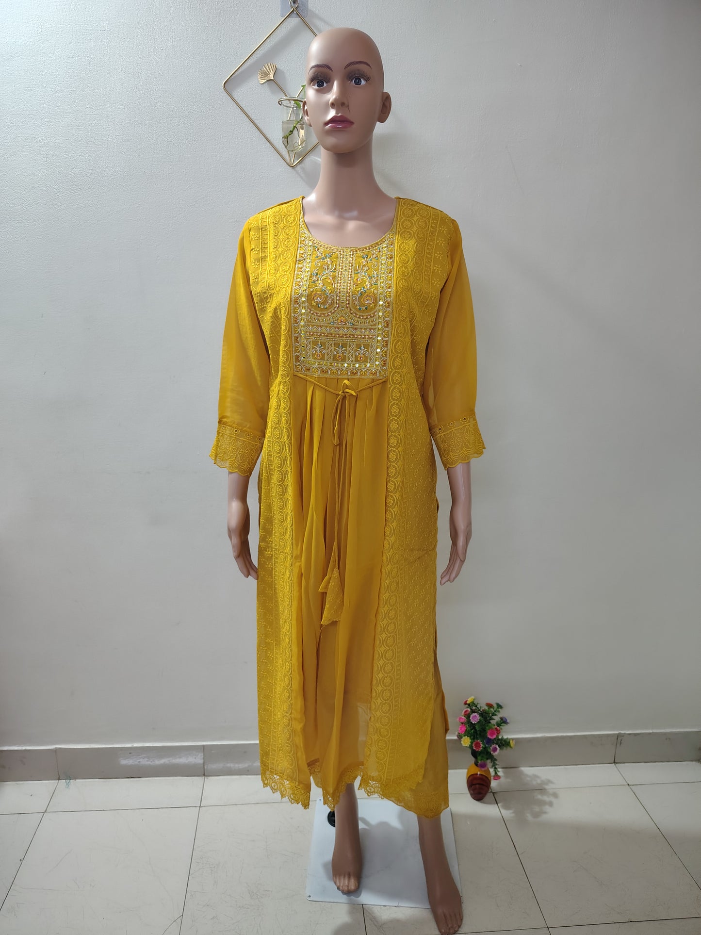 Ivory Georgette Embroidered Kurta Set with Thread Work Neck Design & Dupatta for Women