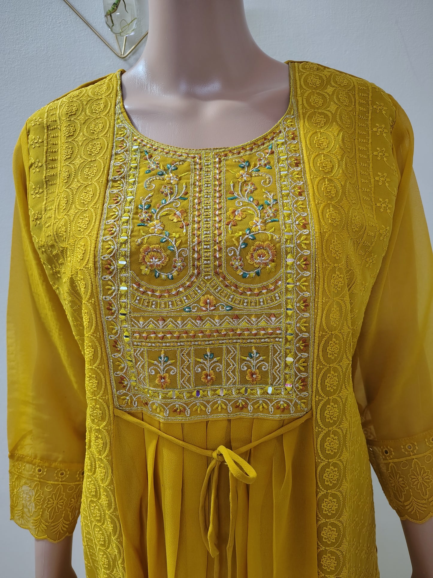 Ivory Georgette Embroidered Kurta Set with Thread Work Neck Design & Dupatta for Women