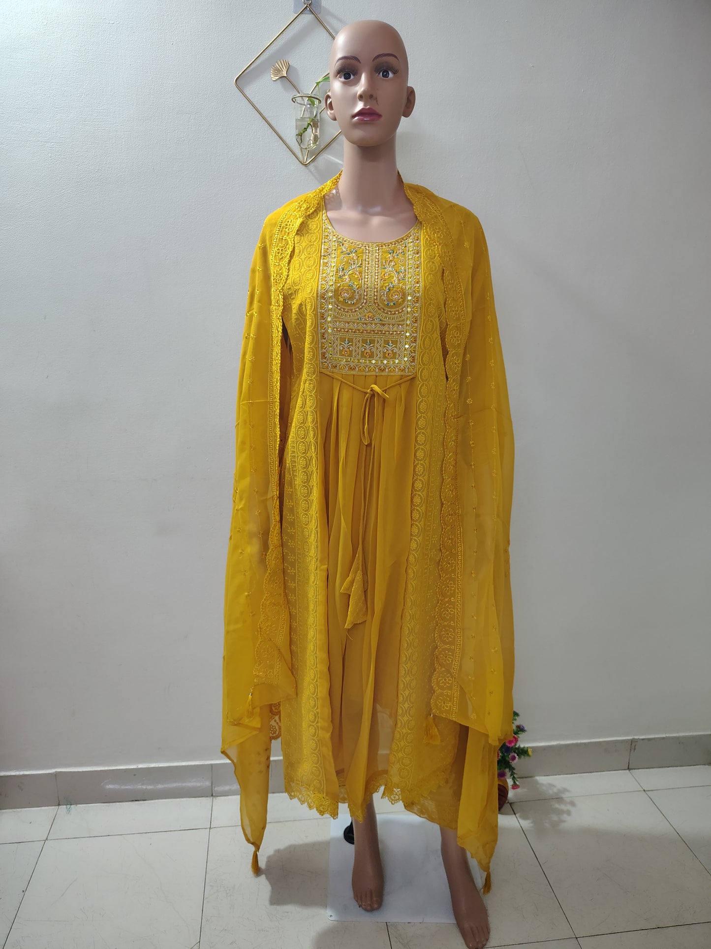 Ivory Georgette Embroidered Kurta Set with Thread Work Neck Design & Dupatta for Women