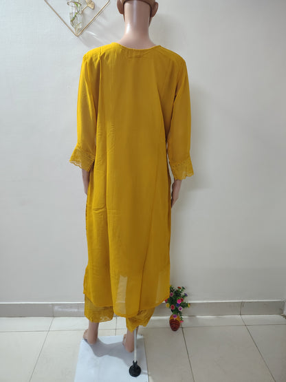 Ivory Georgette Embroidered Kurta Set with Thread Work Neck Design & Dupatta for Women