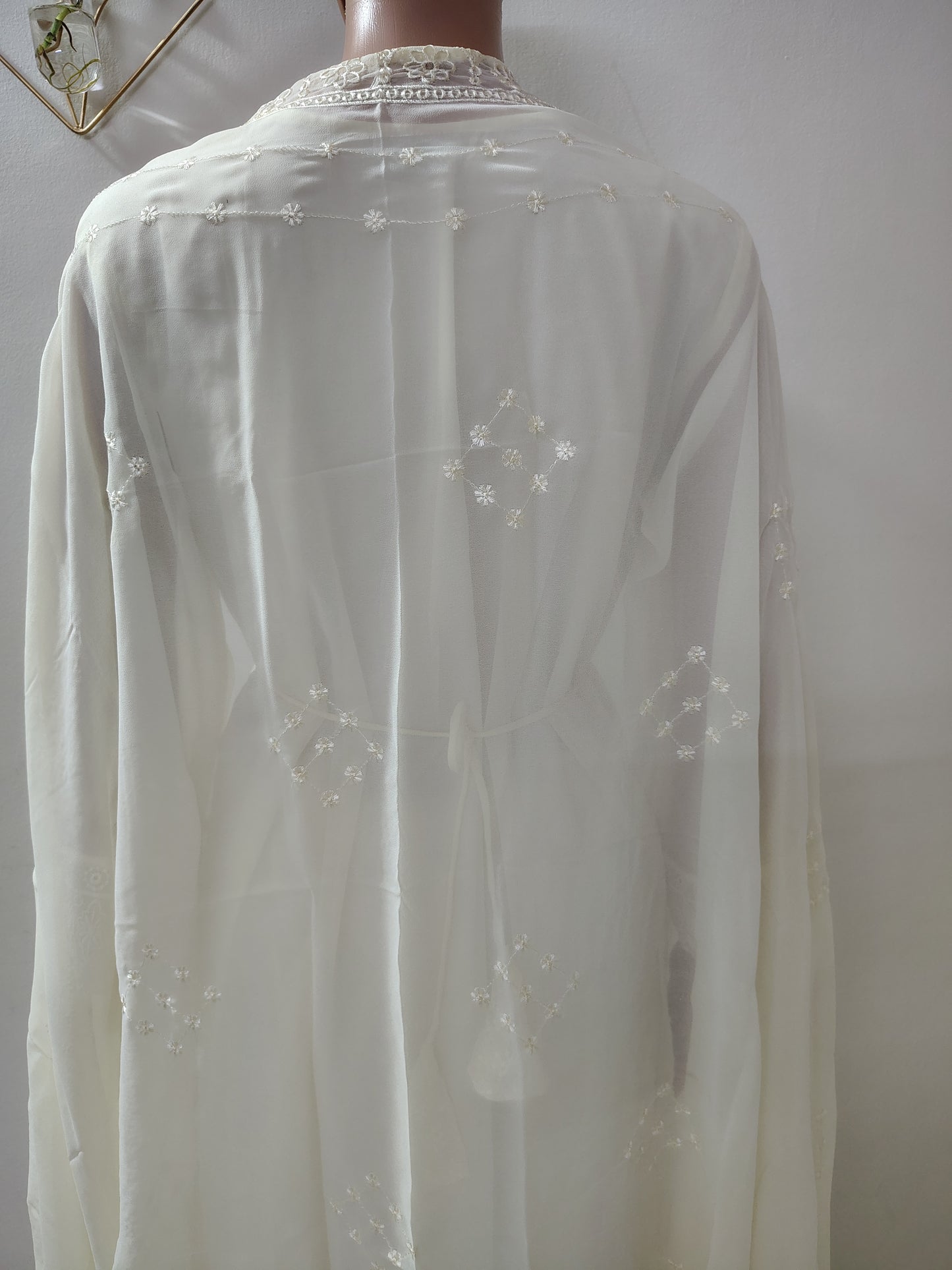 Ivory Georgette Embroidered Kurta Set with Thread Work Neck Design & Dupatta for Women